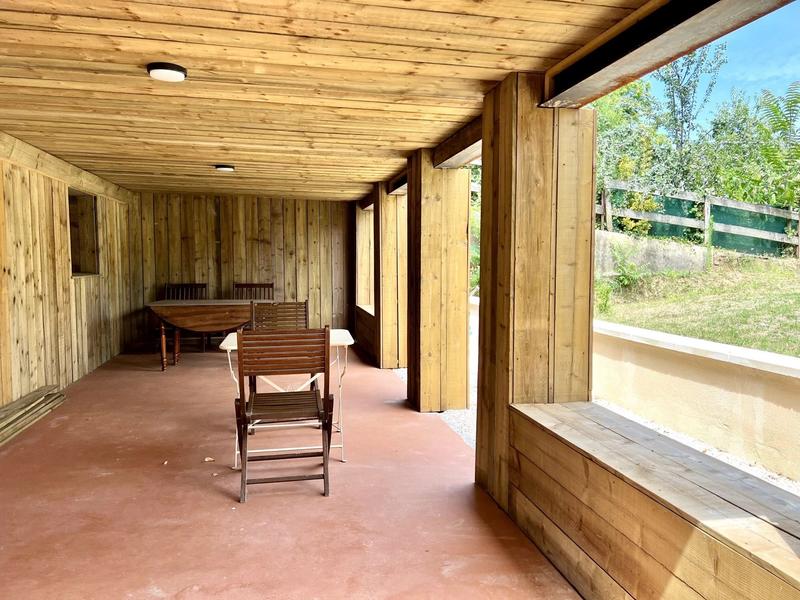 Appartement - 85 m² - 3 pièces