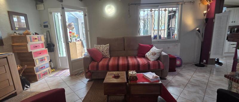 Maison - 95 m² - 3 pièces