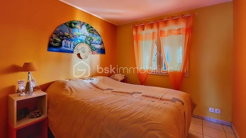 Maison - 200 m² - 4 pièces