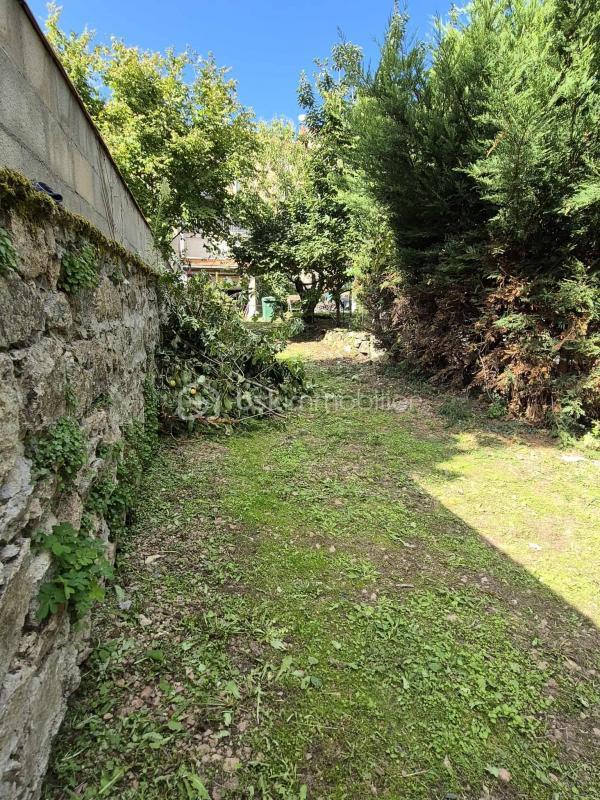 Maison de village - 231 m² - 9 pièces