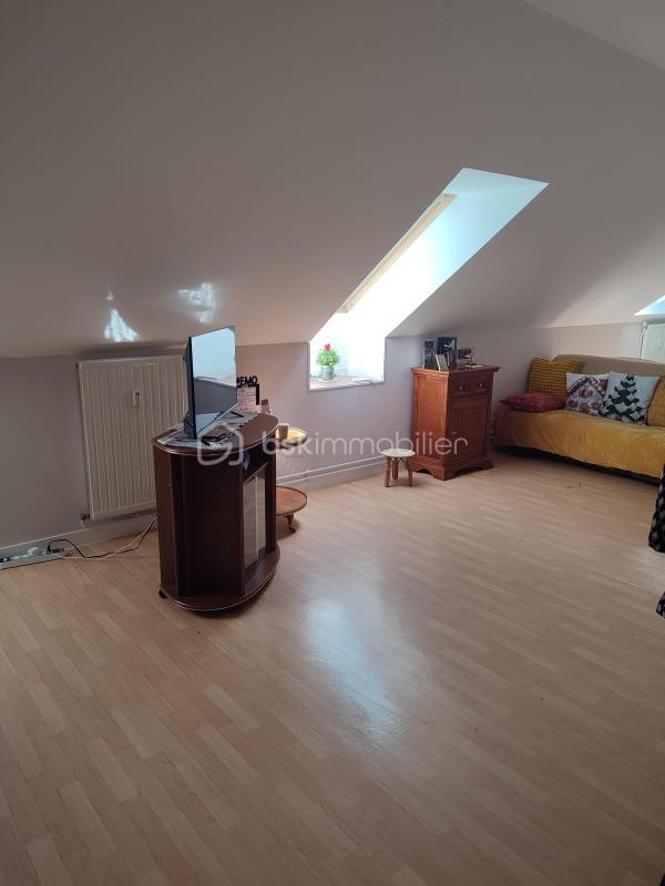 Studio - 37 m² - 1 pièce