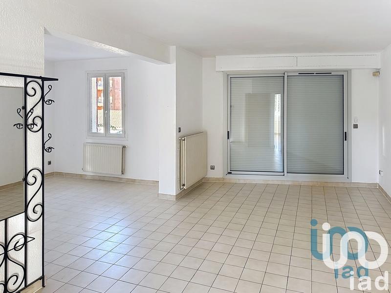 Appartement - 75 m² - 3 pièces
