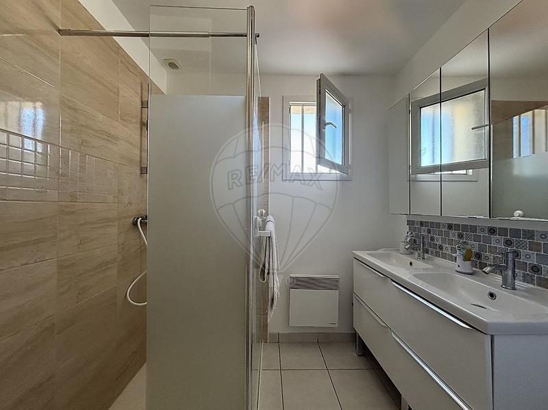 Maison - 84 m² - 4 pièces