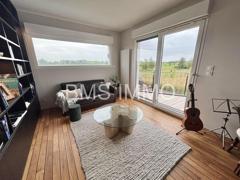 Maison - 245 m² - 6 pièces