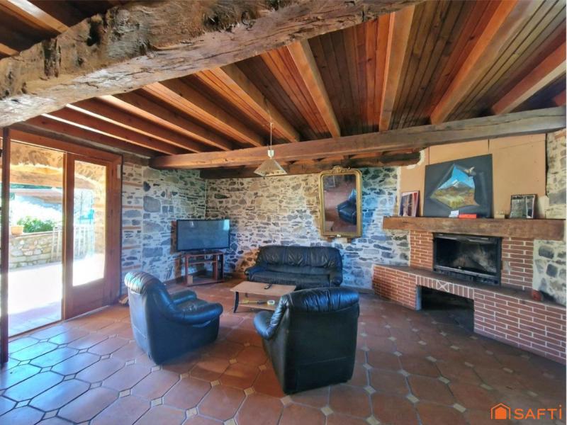 Maison - 440 m² - 11 pièces