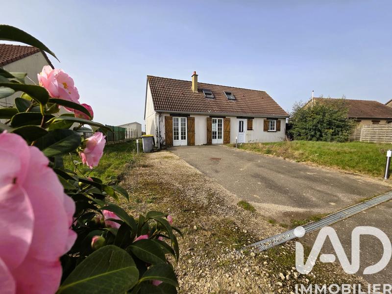 Maison - 115 m² - 4 pièces