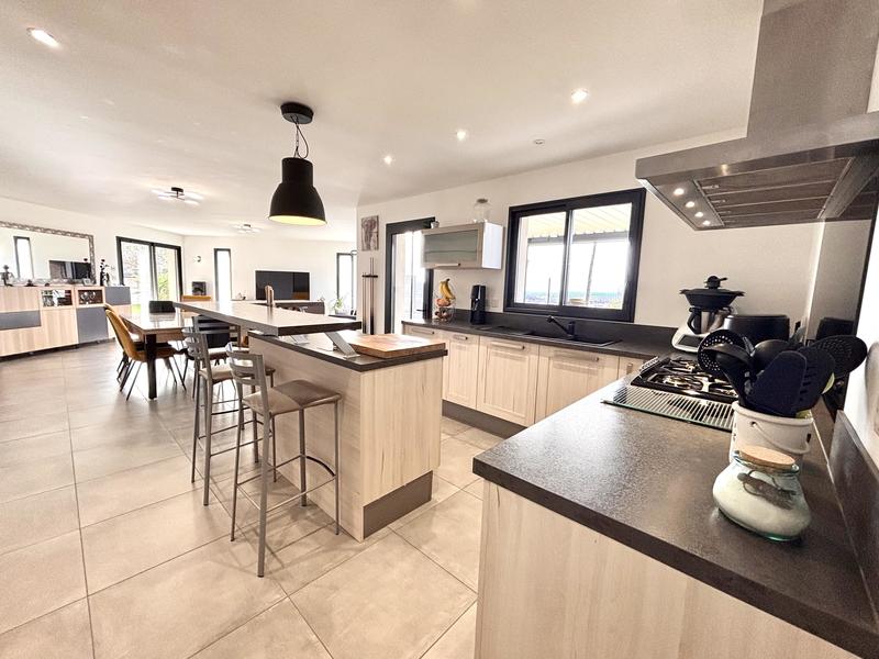 Maison d'architecte - 147 m² - 6 pièces