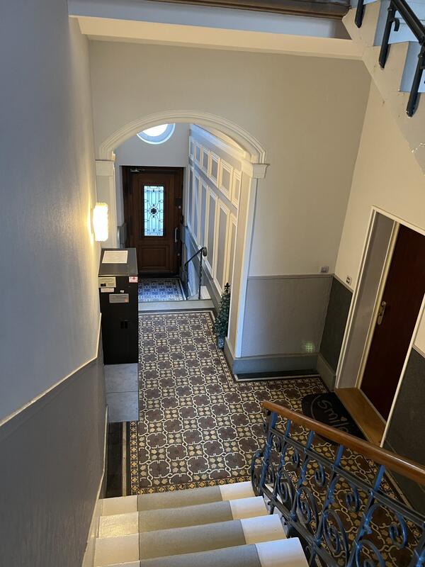 Appartement - 80 m² - 2 pièces