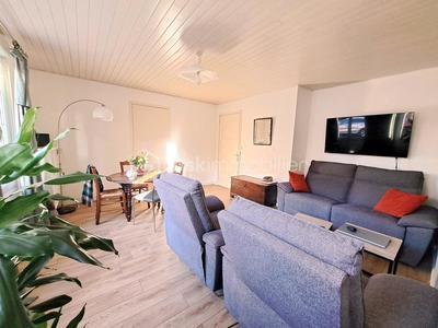 Maison de ville - 76 m² - 4 pièces