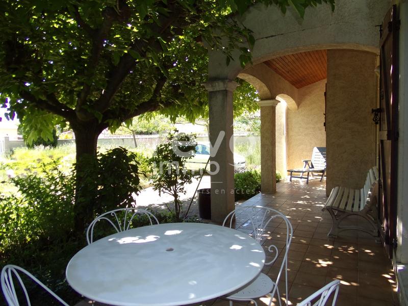 Villa - 106 m² - 4 pièces