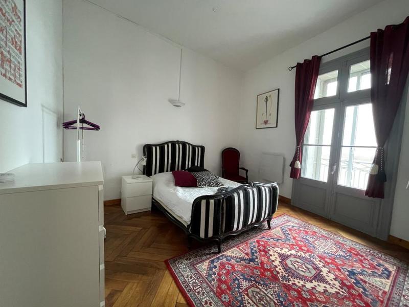 Appartement - 107 m² - 4 pièces