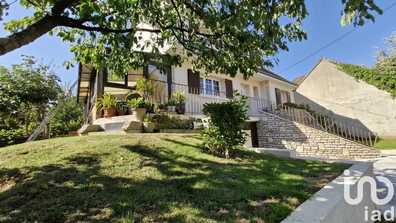 Maison - 152 m² - 8 pièces