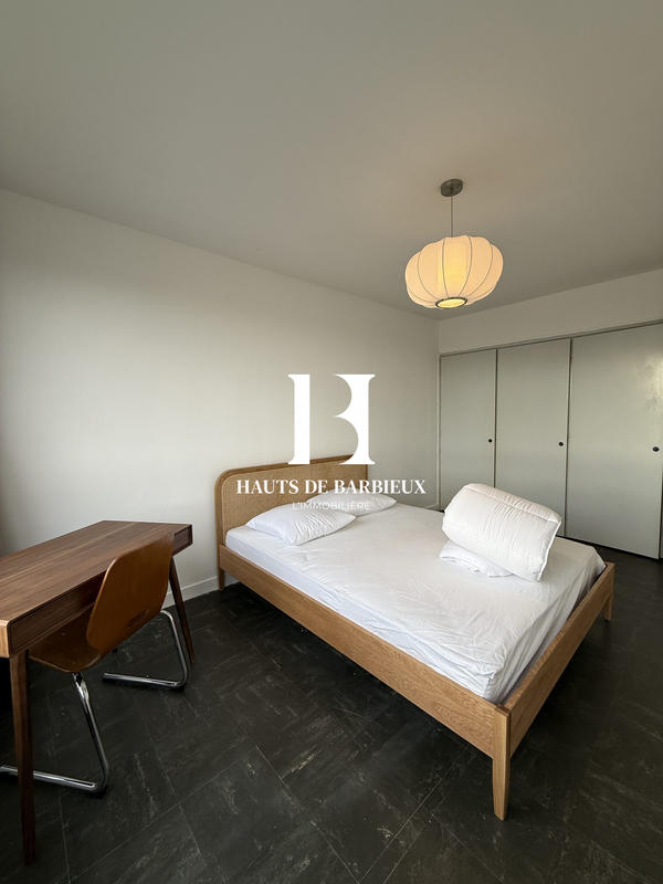 Appartement - 85 m² - 4 pièces