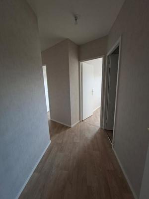 Appartement - 98 m² - 5 pièces
