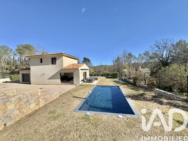 Maison - 128 m² - 5 pièces