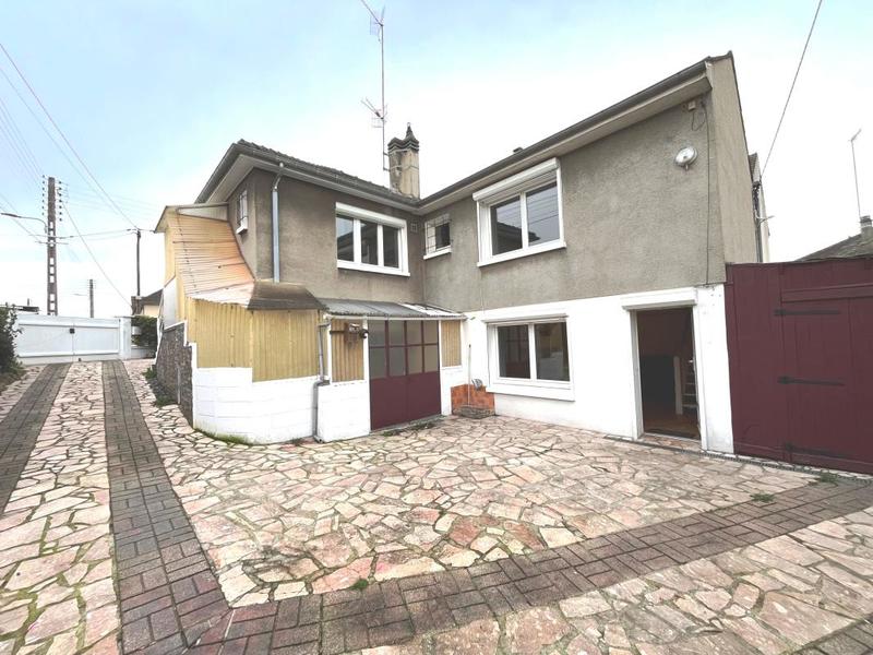 Maison - 120 m² - 5 pièces