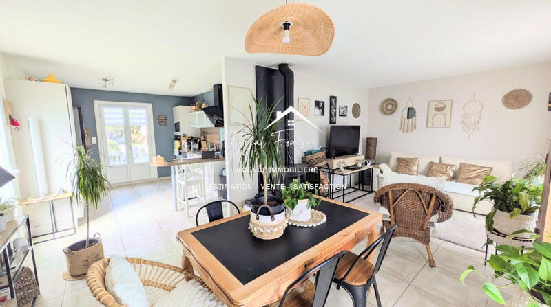 Maison - 103 m² - 5 pièces