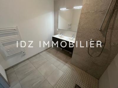 Appartement - 94 m² - 4 pièces