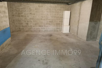 Parking / Garage - 24 m²