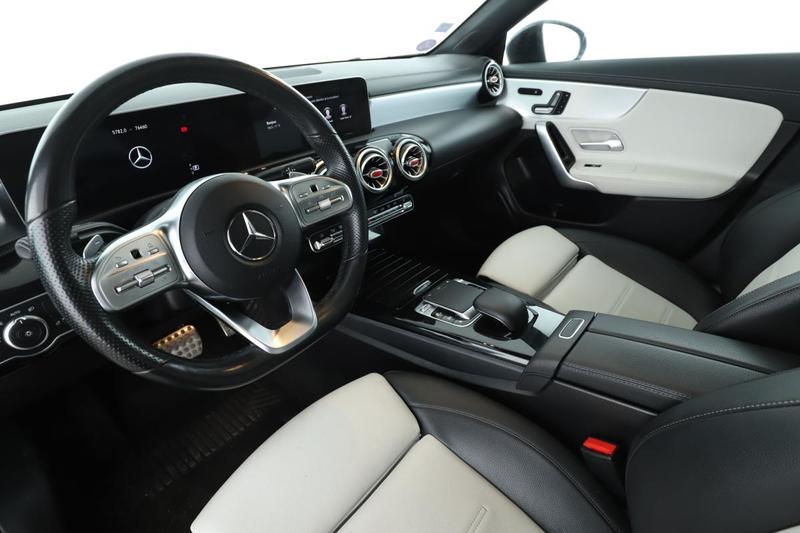 Mercedes Cla 200 Amg Line 7g-Dct 163 ch