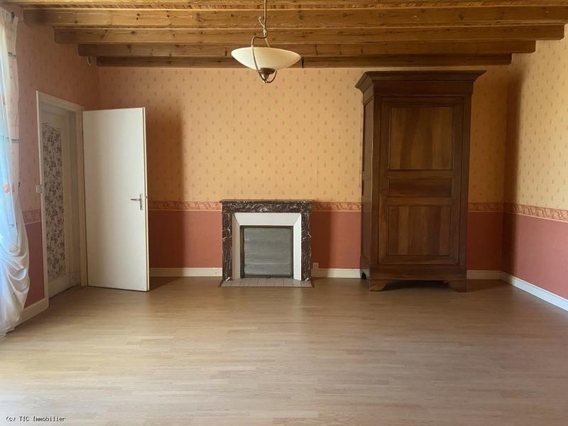 Corps de ferme - 210 m² - 7 pièces