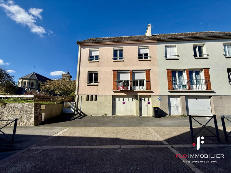 Maison - 125 m² - 8 pièces