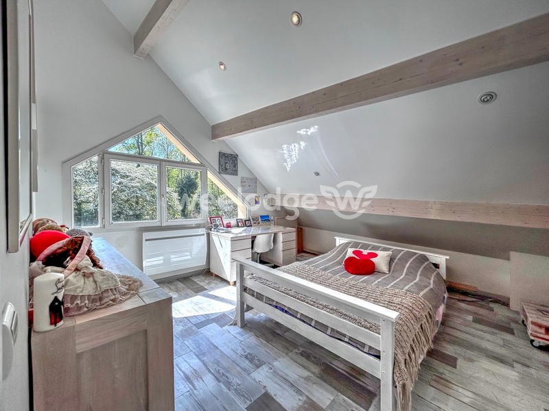 Maison ancienne - 216 m² - 8 pièces