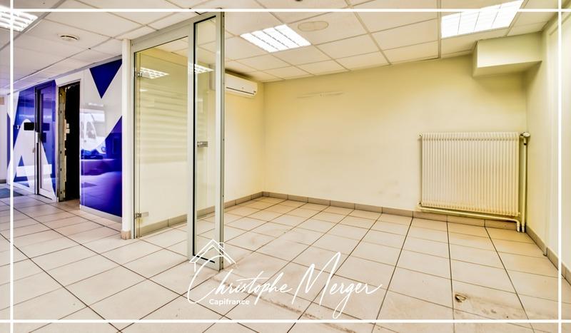 Local commercial - 95 m² - 3 pièces