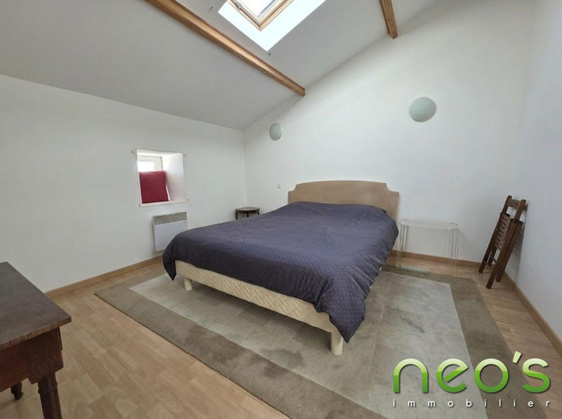 Maison - 166 m² - 9 pièces