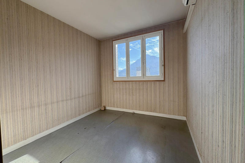 Appartement - 68 m² - 4 pièces