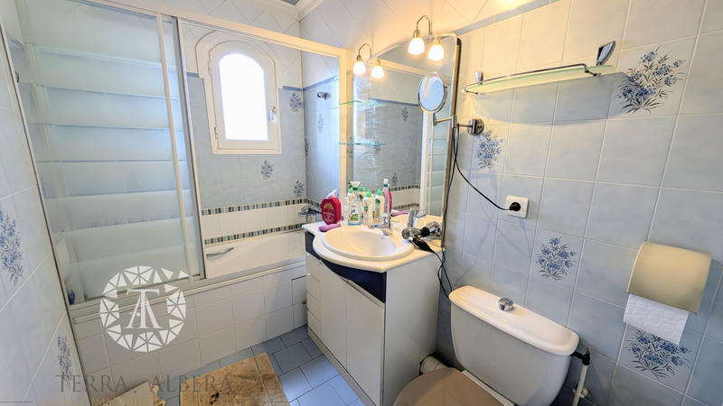 Villa - 117 m² - 5 pièces