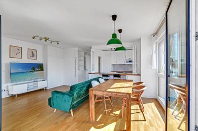 Appartement - 100 m² - 5 pièces