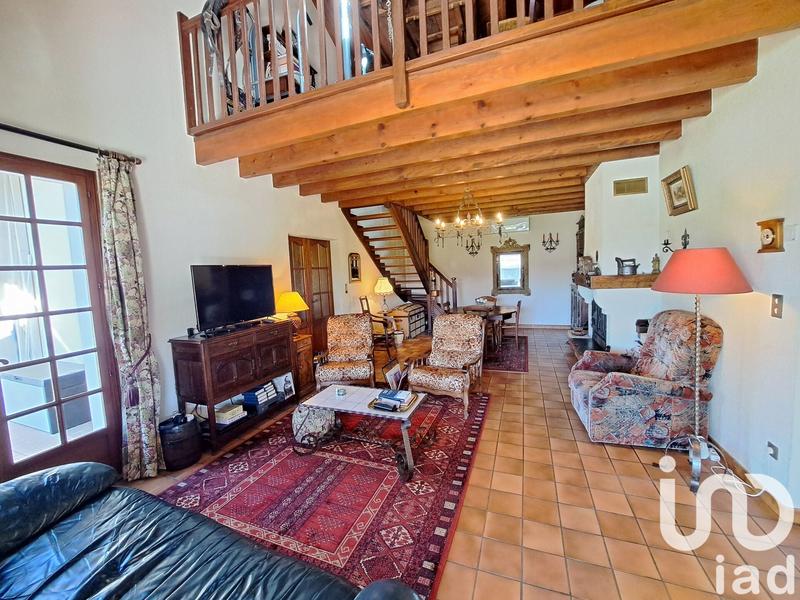 Maison - 150 m² - 5 pièces
