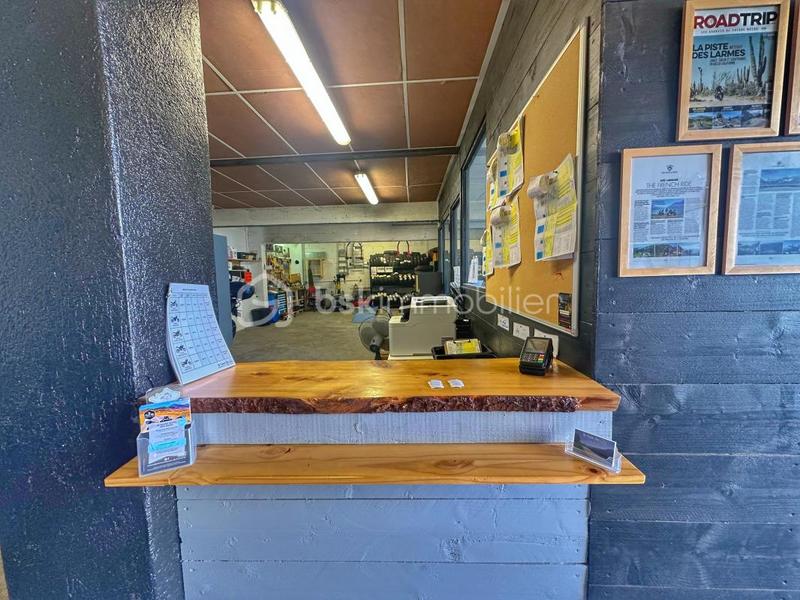 Atelier d'activités - 145 m² - 1 pièce