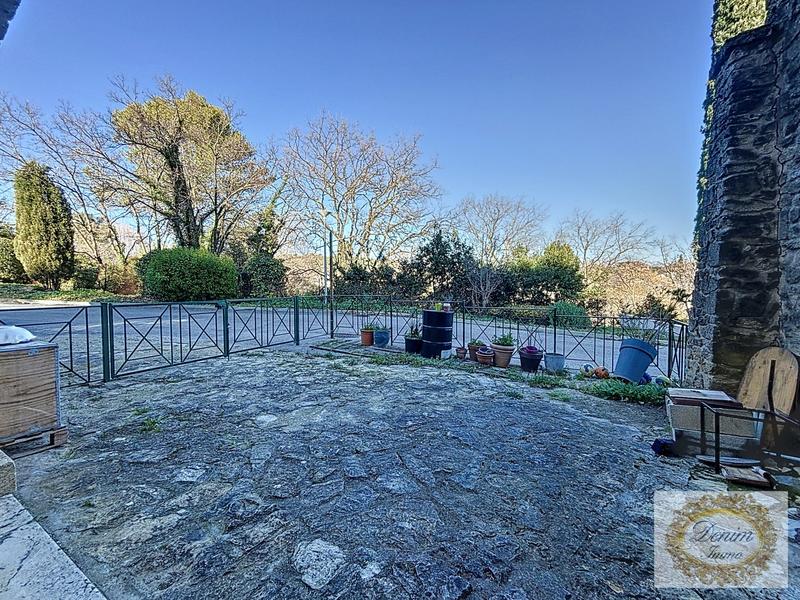 Appartement - 95 m² - 3 pièces