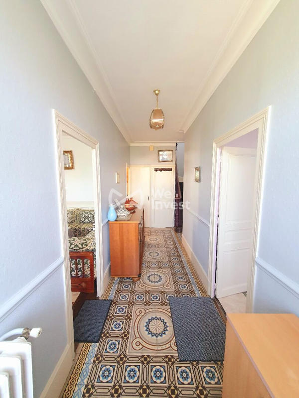 Maison - 170 m² - 6 pièces