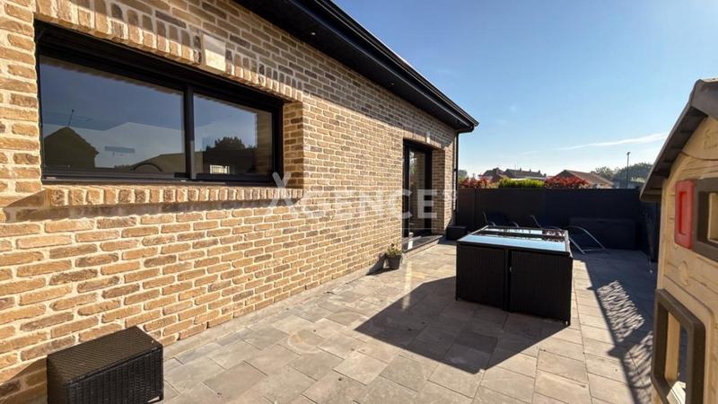 Maison - 191 m² - 6 pièces