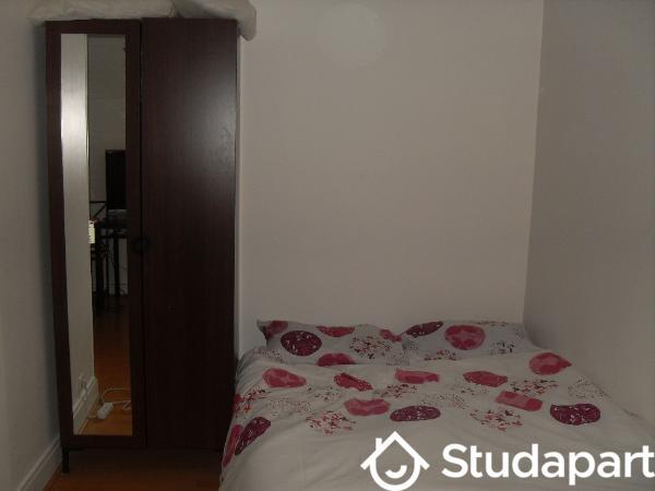 Chambre - 9 m² - 1 pièce