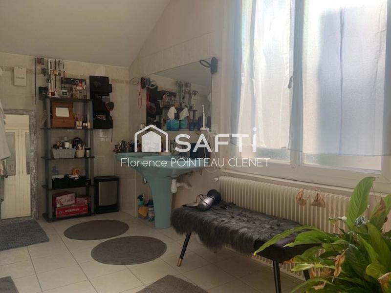 Maison de maîtres - 272 m² - 8 pièces