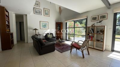 Maison - 135 m² - 5 pièces