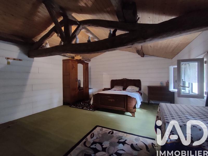 Maison - 320 m² - 9 pièces