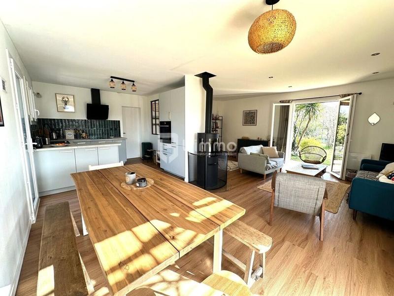 Maison - 123 m² - 6 pièces