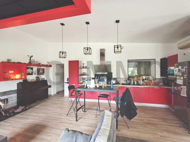 Maison - 148 m² - 5 pièces