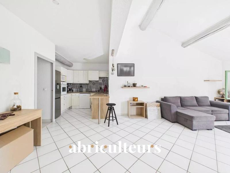 Appartement - 68 m² - 4 pièces