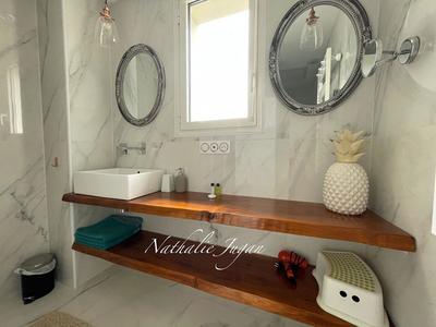 Appartement - 93 m² - 3 pièces