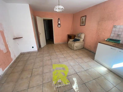 Maison de village - 90 m² - 4 pièces