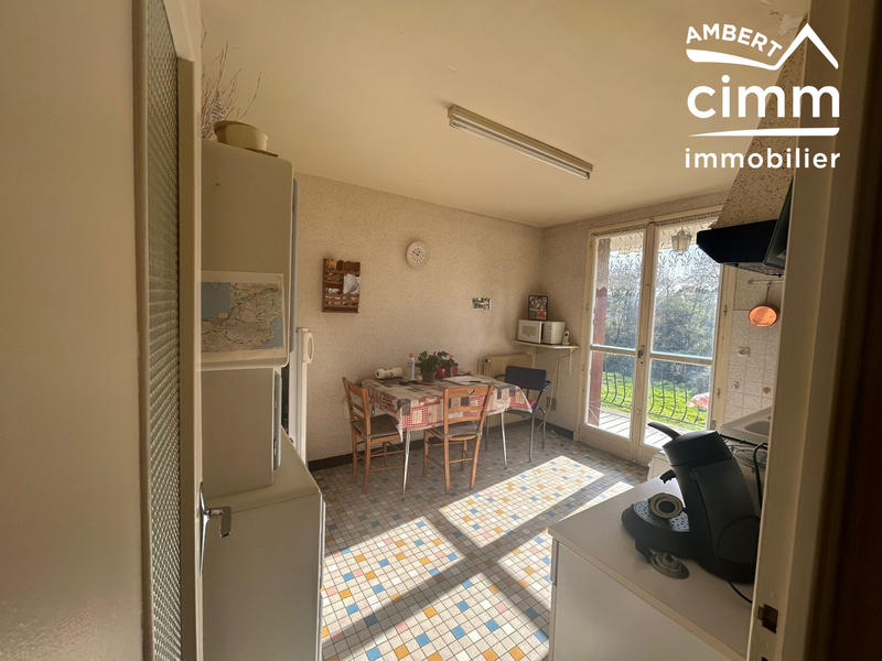 Maison - 90 m² - 6 pièces