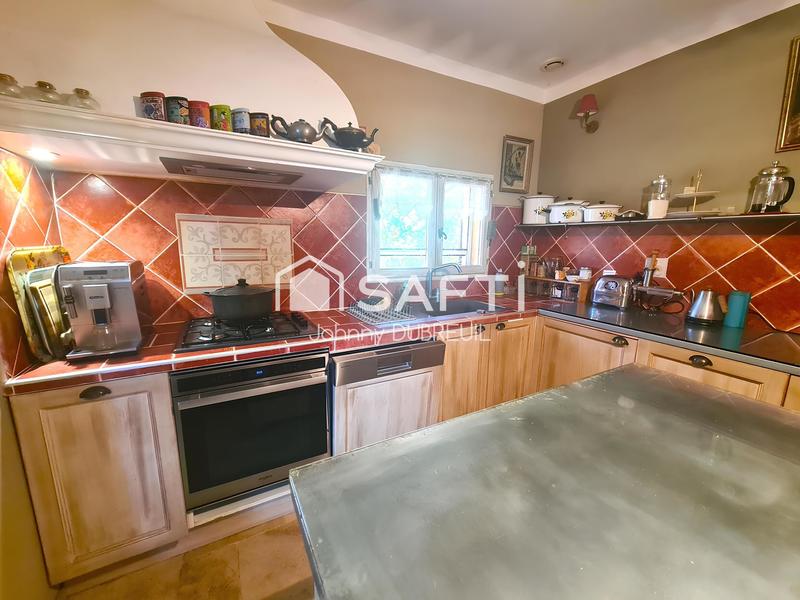 Maison - 150 m² - 5 pièces