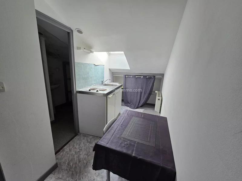 Maison - 220 m² - 11 pièces