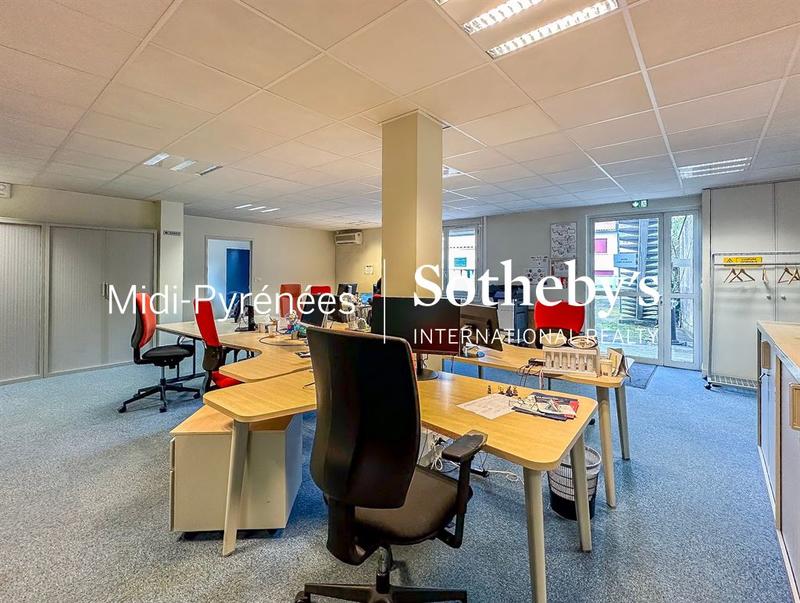 Immeuble - 1 536 m²